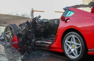Schmerzlicher Verlust: Seltener Ferrari nach Feuer komplett zerstört