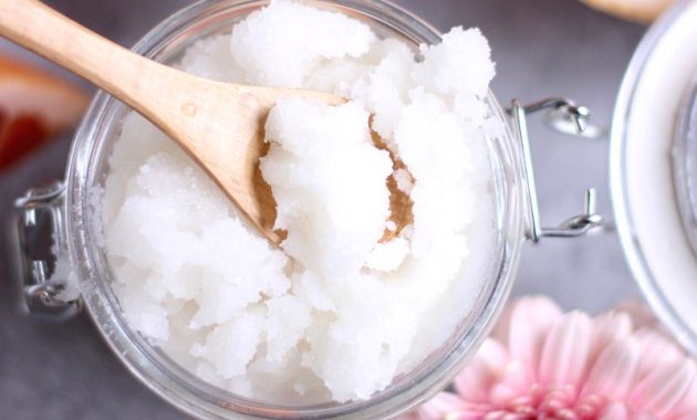 DIY Grapefruit Sugar Scrub Recipe for Radiant Skin 1 featured 277600