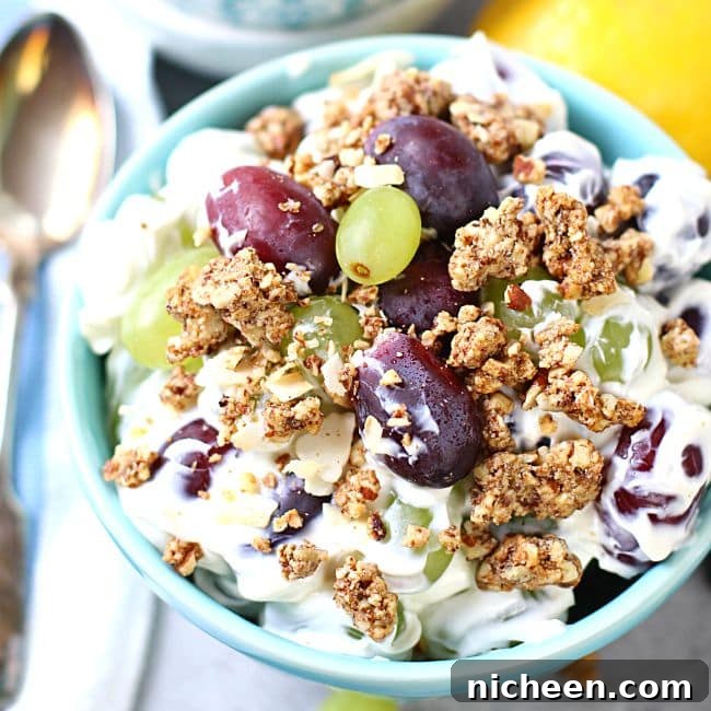 Creamy Grape Salad Recipe with Cream Cheese