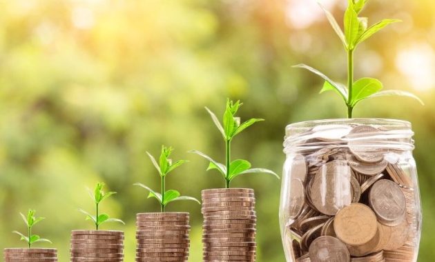 30 Practical Ways to Save Money Every Month 1 featured 289277