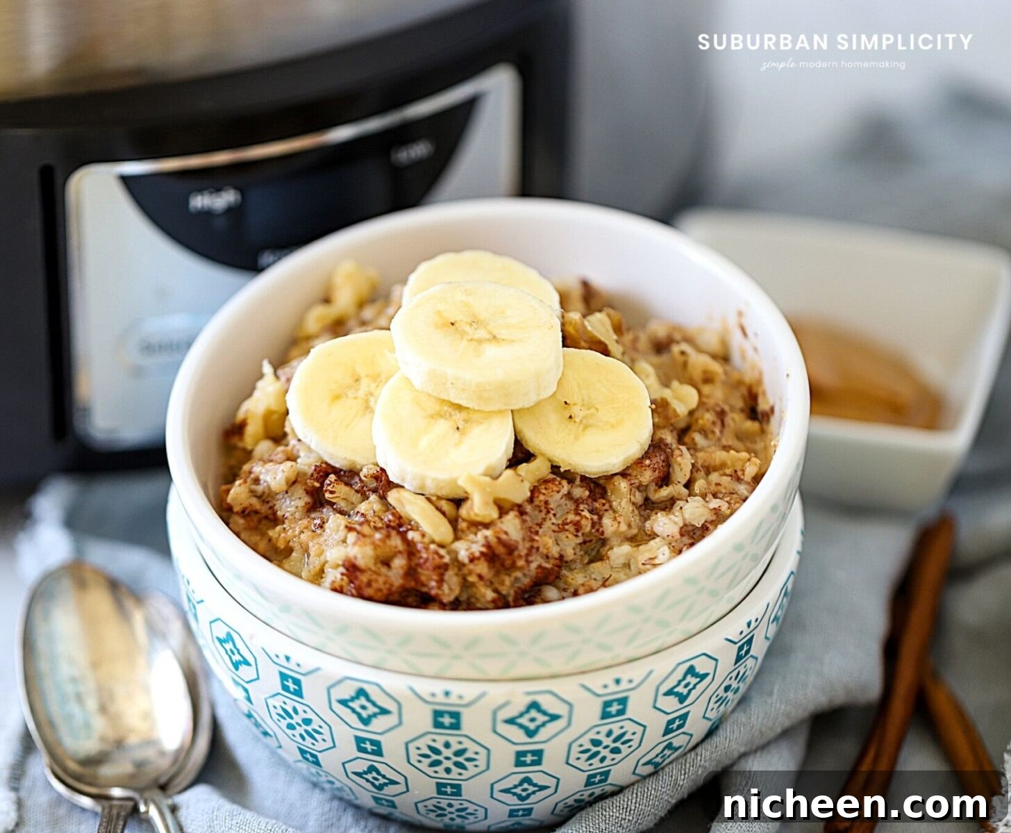 Creamy Slow Cooker Peanut Butter Oatmeal