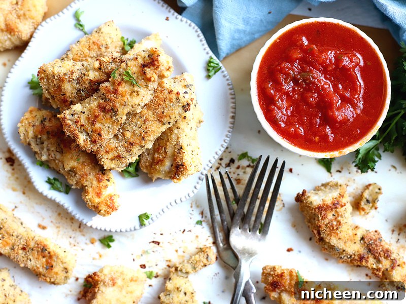 Easy Chicken Tenders with marinara sauce