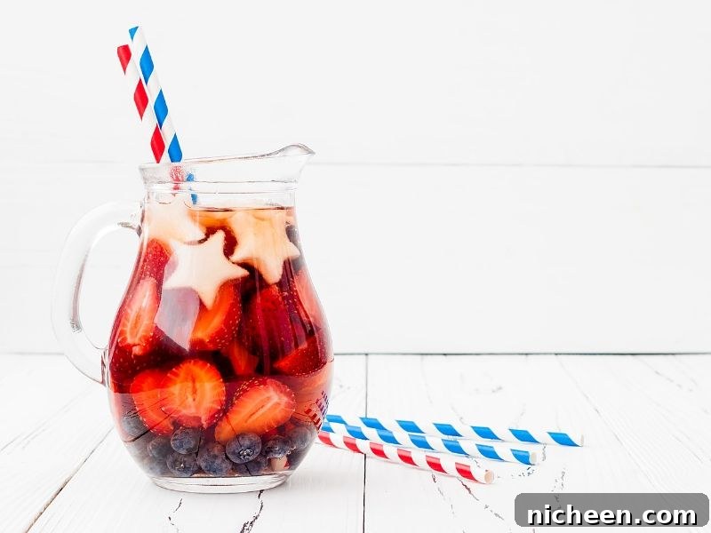 4th of July punch with straws