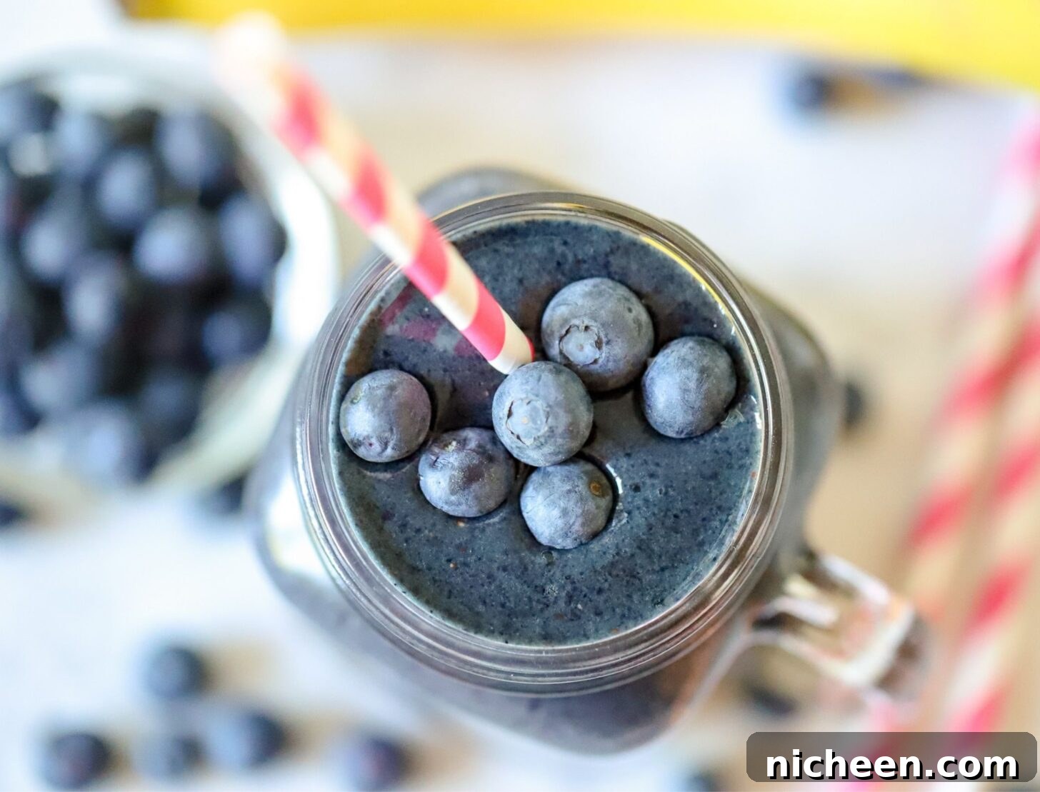 Blueberry Smoothie to Boost Your Metabolism 3 Blueberry smoothie with fresh blueberries