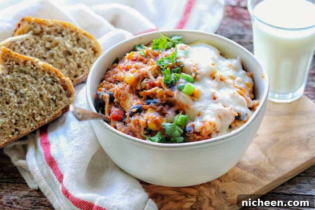 healthy quinoa chicken in a bowl
