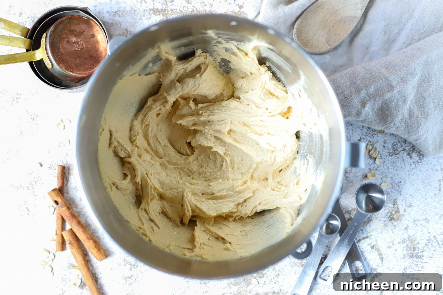 Chewy White Chocolate Cranberry Oatmeal Cookie Recipe 6 creamed cookie batter