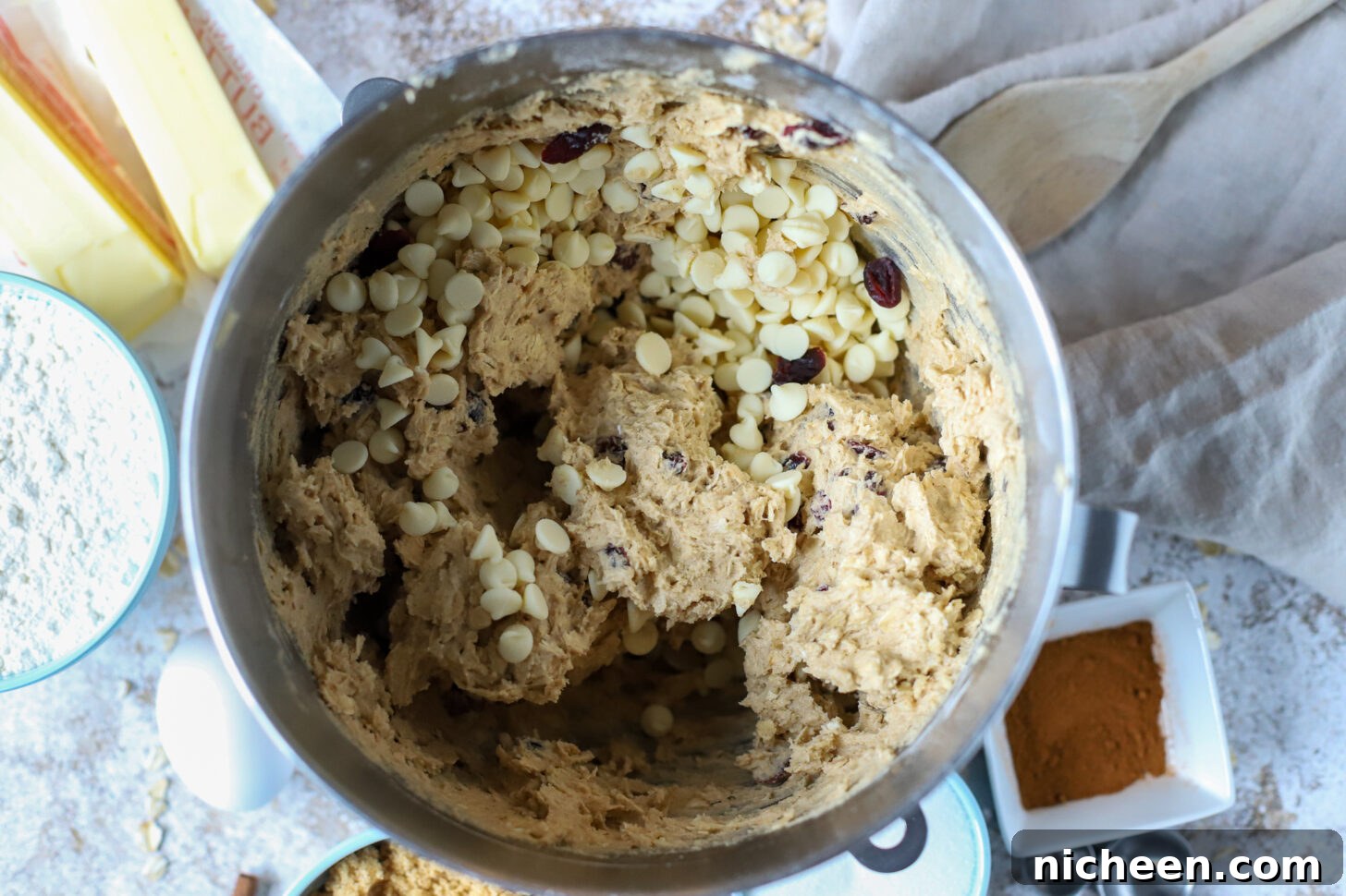 Chewy White Chocolate Cranberry Oatmeal Cookie Recipe 7 batter for oatmeal white chocolate cookies