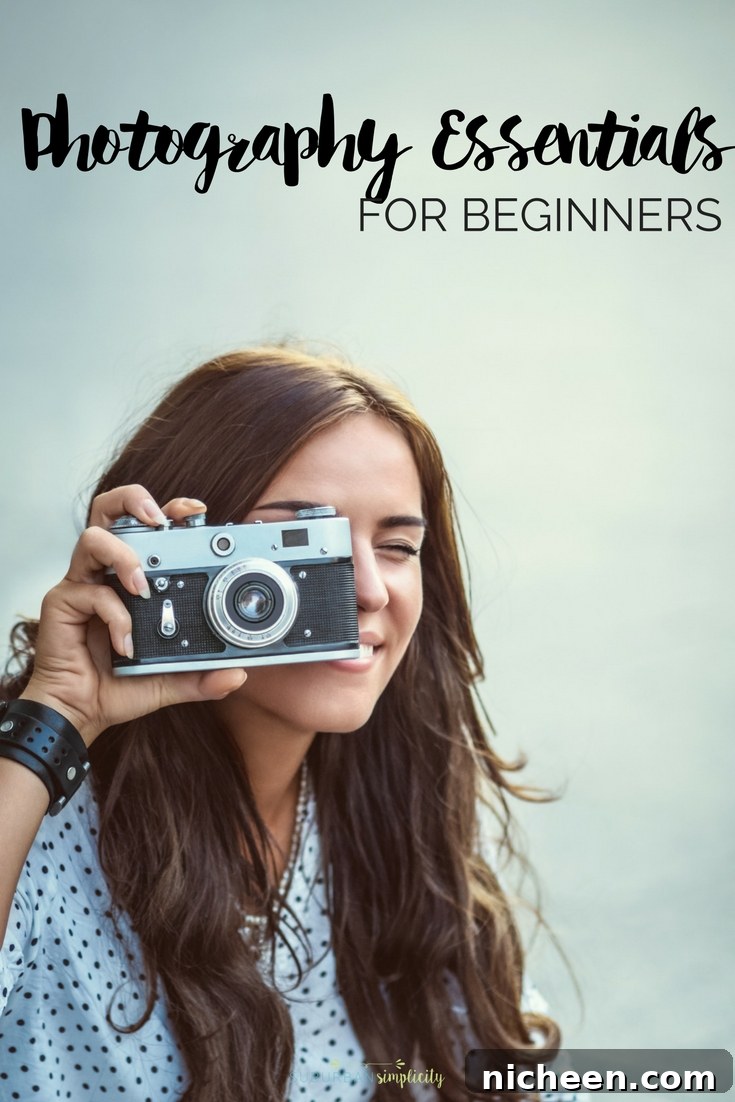 Beginner Photography Essentials: Camera Settings and Tips 2 Come learn the Photography Essentials for Beginners. Photography for beginners doesn't require a lot of gear, but from the camera to lenses, there are some things you need to capture the best pictures. #photogearforbeginners