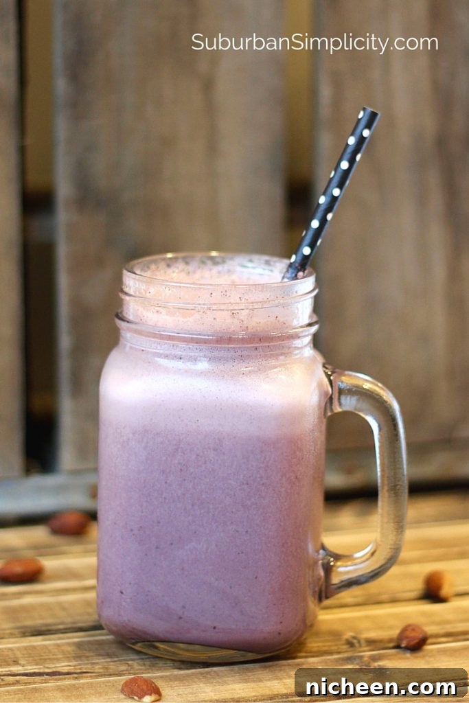 Cherry Almond Breakfast Smoothie. Clean and healthy recipe